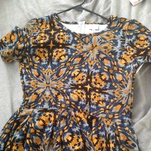 LuLaRoe Amelia